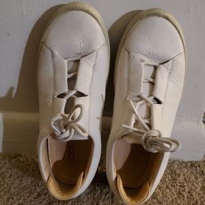 Ecco leather walking shoes sneakers size 6.5/ 37